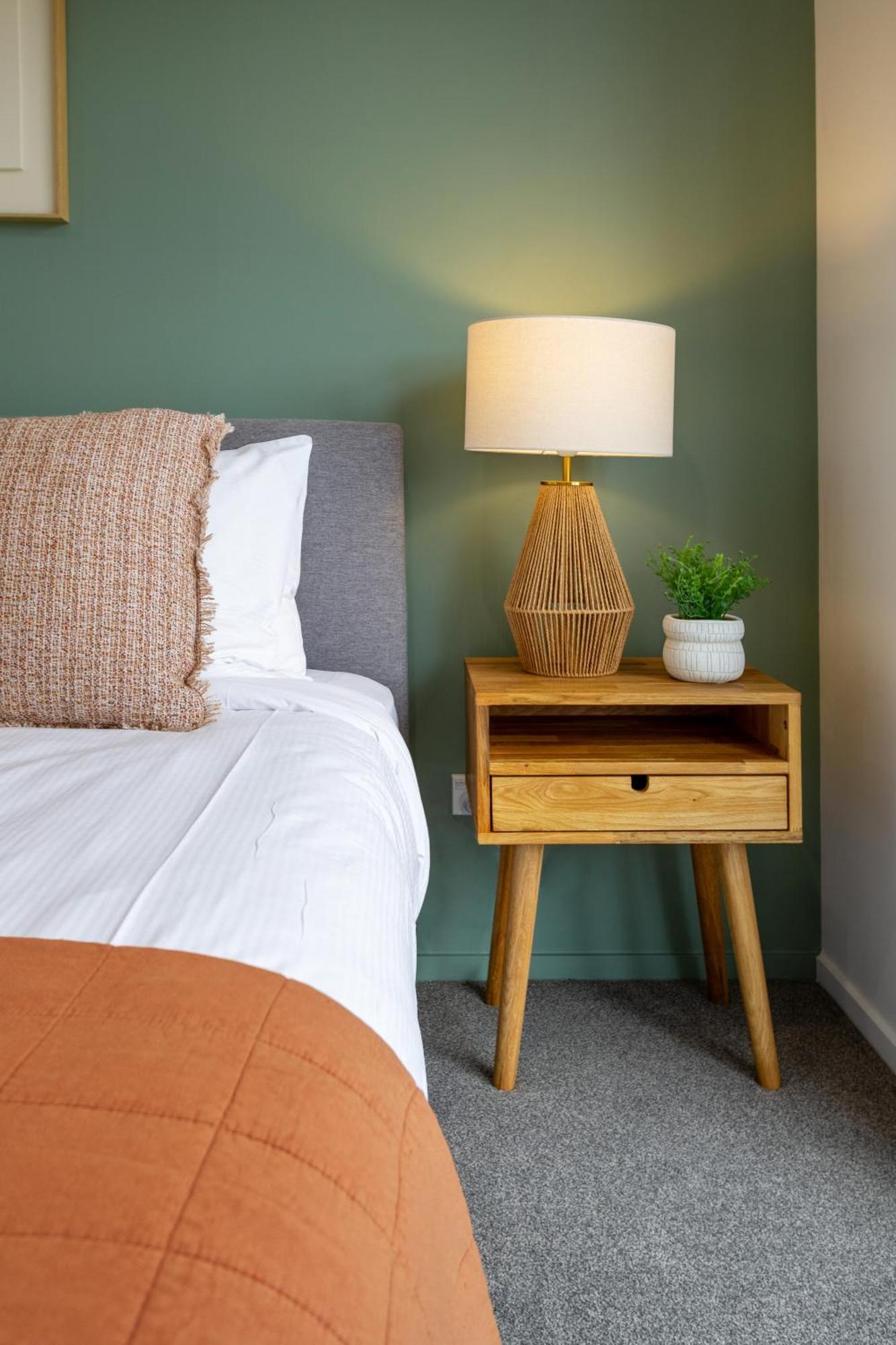 Modern City Lifestyle: 2 Bedroom 1 Bath Christchurch Ngoại thất bức ảnh