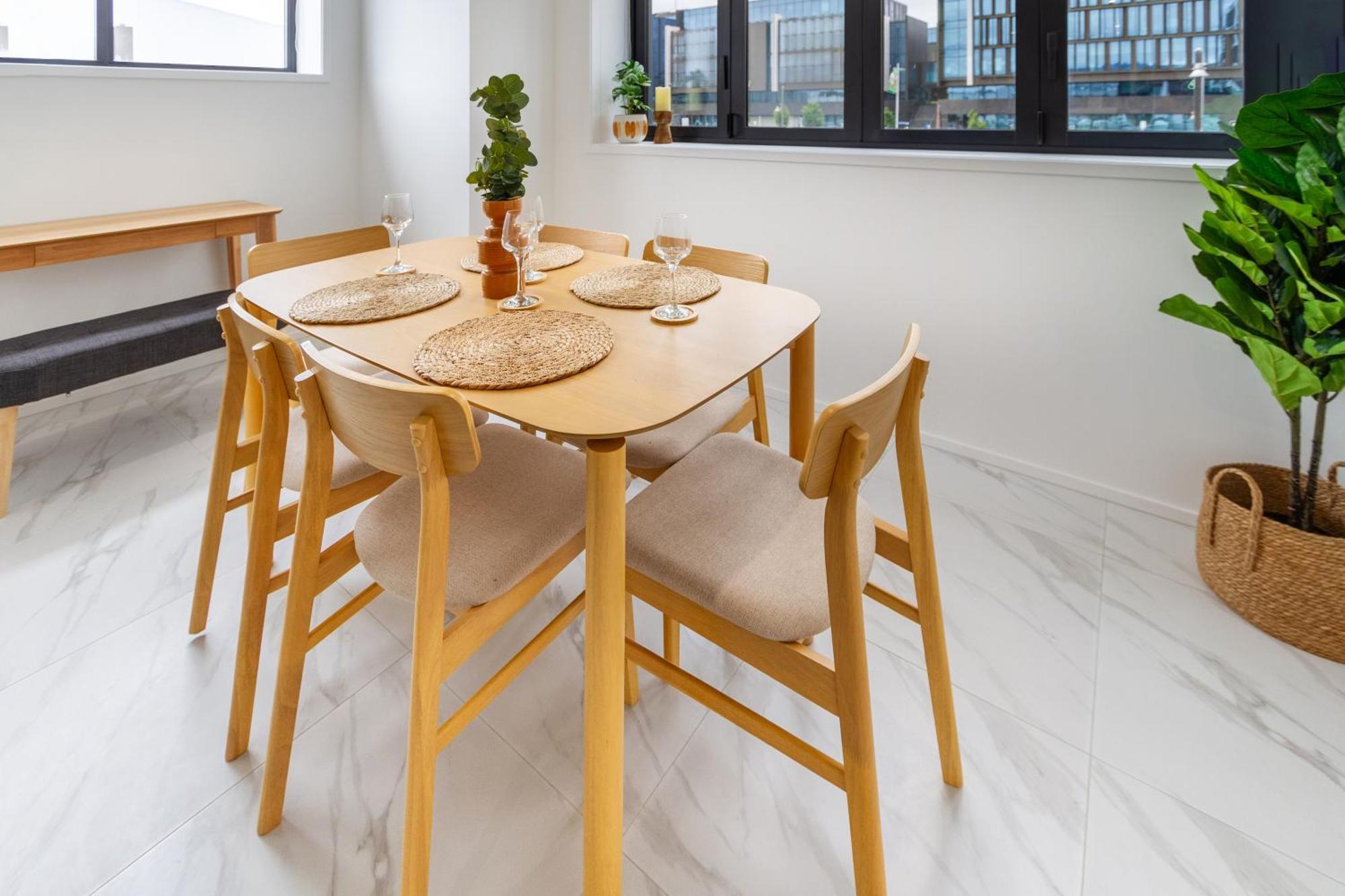 Modern City Lifestyle: 2 Bedroom 1 Bath Christchurch Ngoại thất bức ảnh