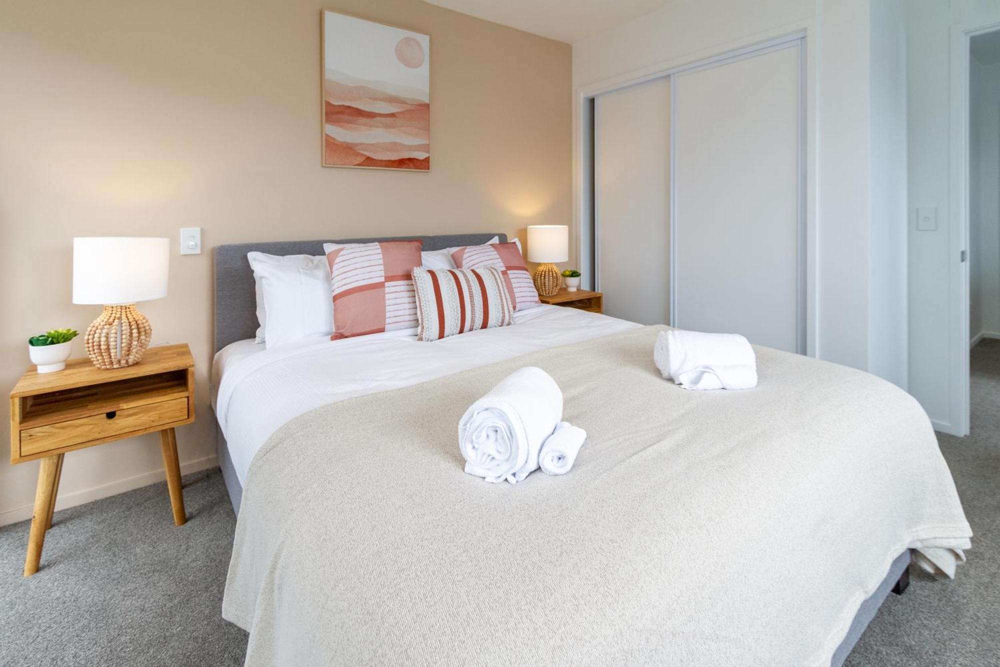 Modern City Lifestyle: 2 Bedroom 1 Bath Christchurch Ngoại thất bức ảnh
