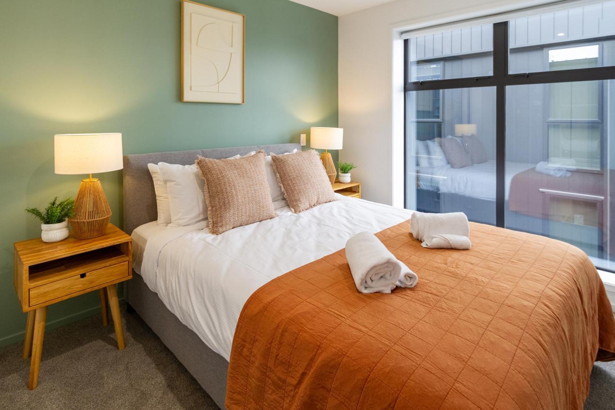 Modern City Lifestyle: 2 Bedroom 1 Bath Christchurch Ngoại thất bức ảnh